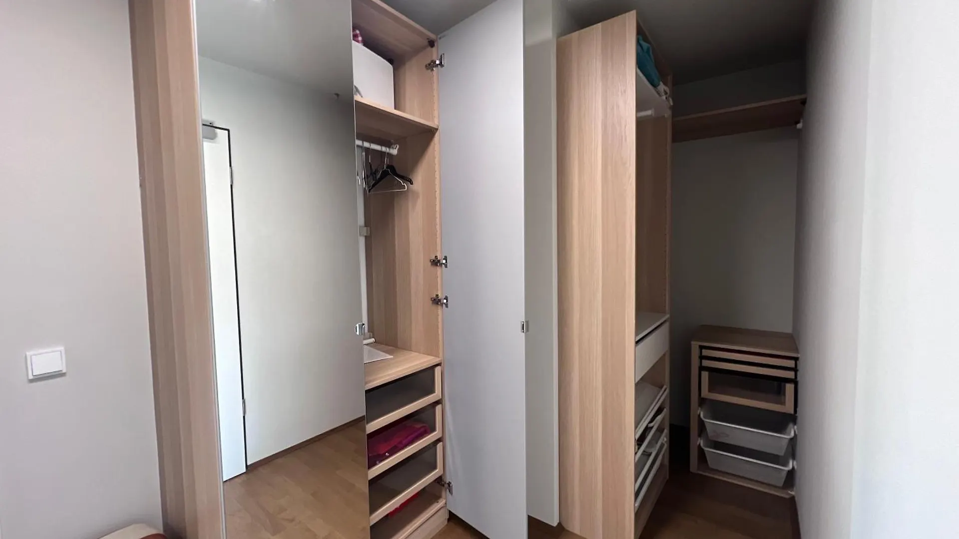 アパート Bright New Studio 43M2 With A Beautiful Garden ミュンヘン ドイツ